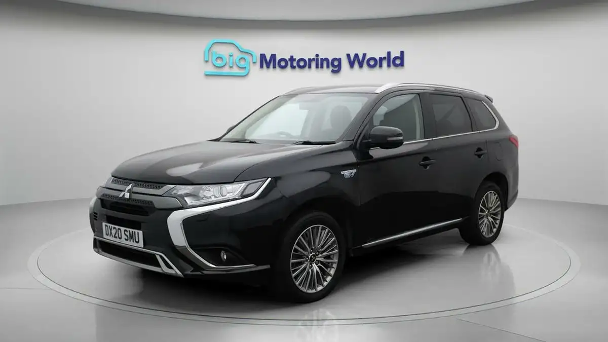 2020-mitsubishi-outlander-24-design-phev-big-3