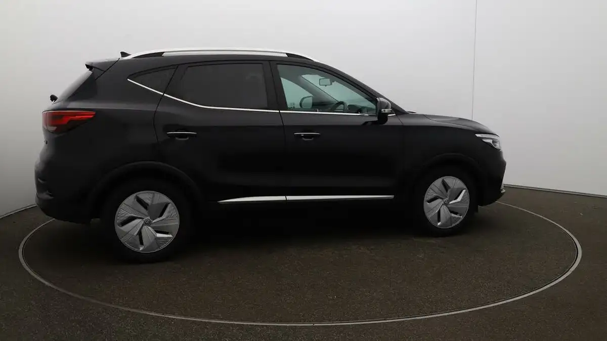 2022-mg-zs-suv-e-trophy-ev-176ps-big-51