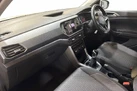 2022-volkswagen-t-cross-10-tsi-active-95ps-small-10