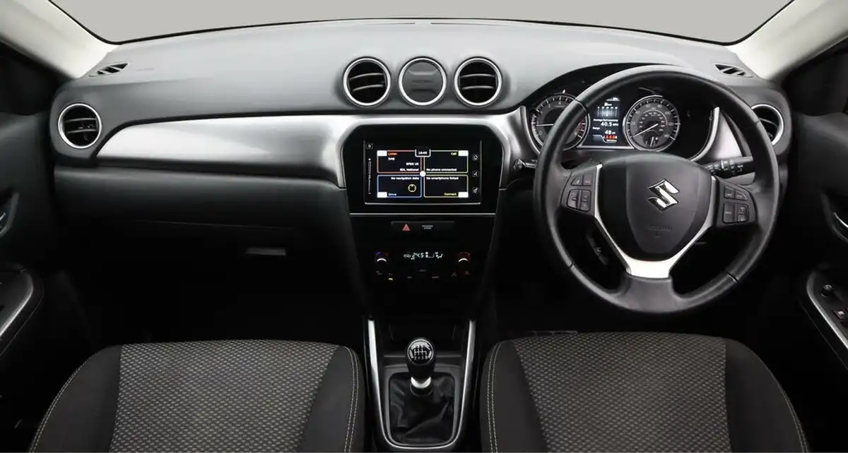 2020-suzuki-vitara-14-boosterjet-sz-t-140ps-big-13