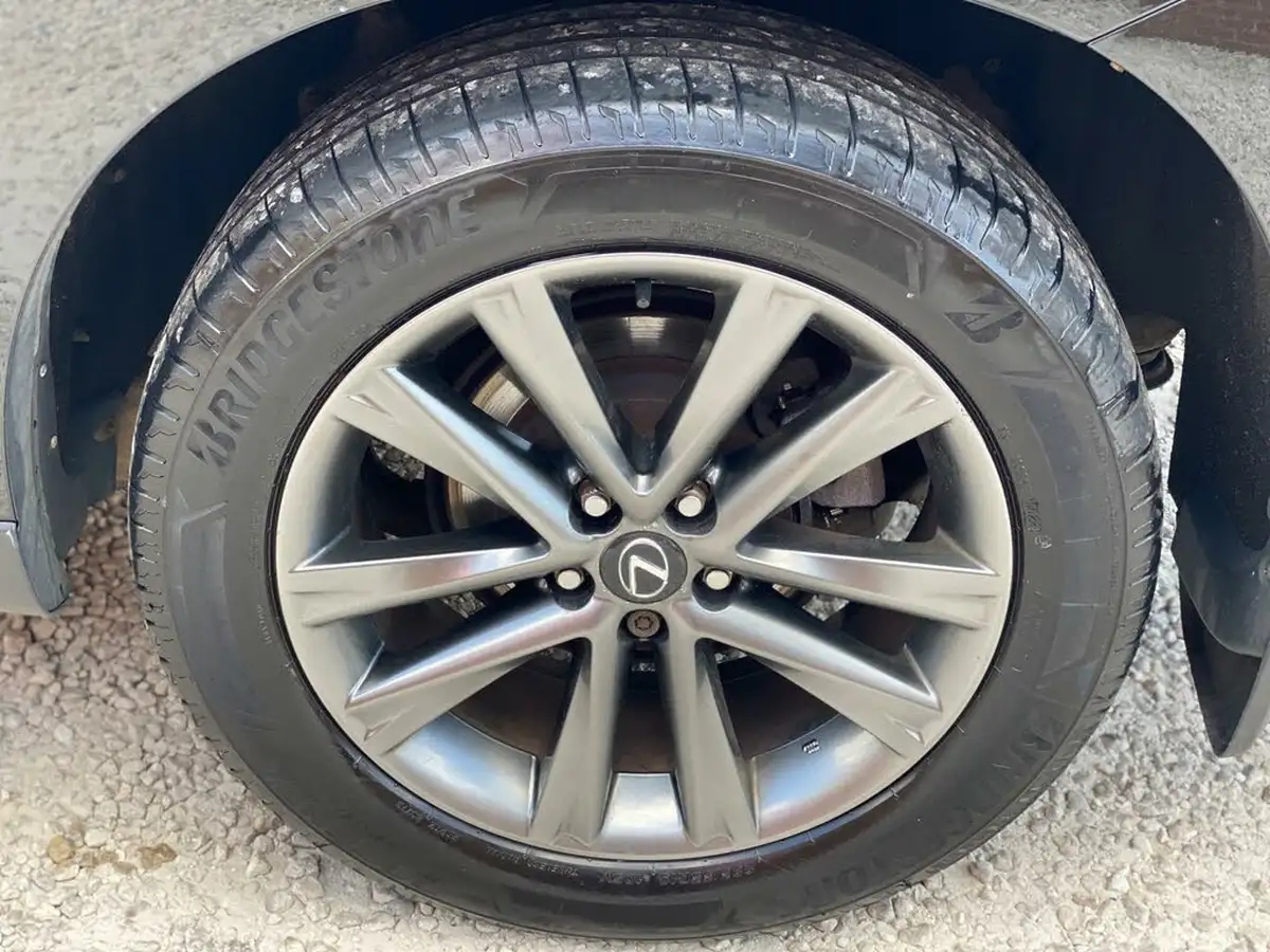 2013-lexus-rx-450h-35-f-sport-big-50
