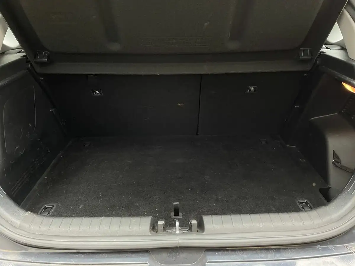 2022-hyundai-i20-10-t-gdi-se-connect-eclutch-imt-big-11