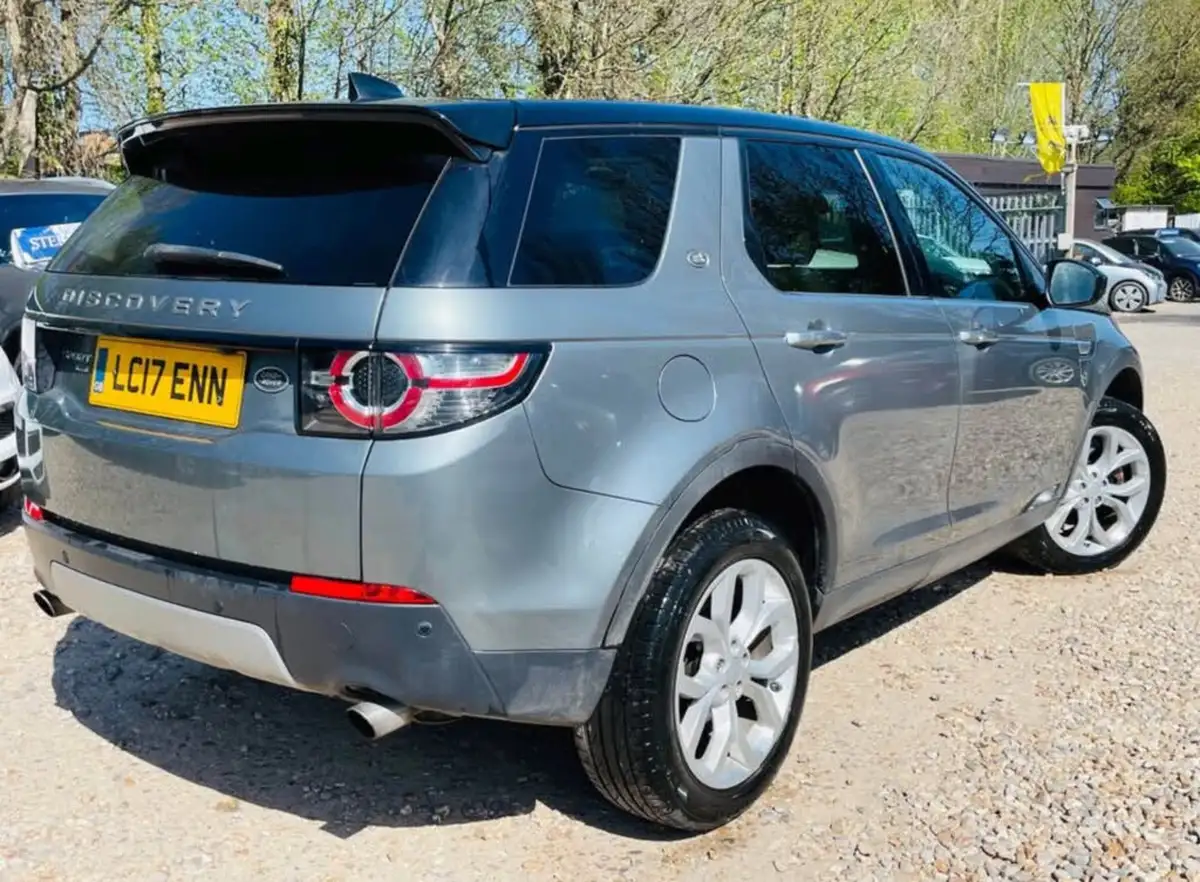 2017-land-rover-discovery-sport-20td4-hse-182ps-suv-auto-big-4