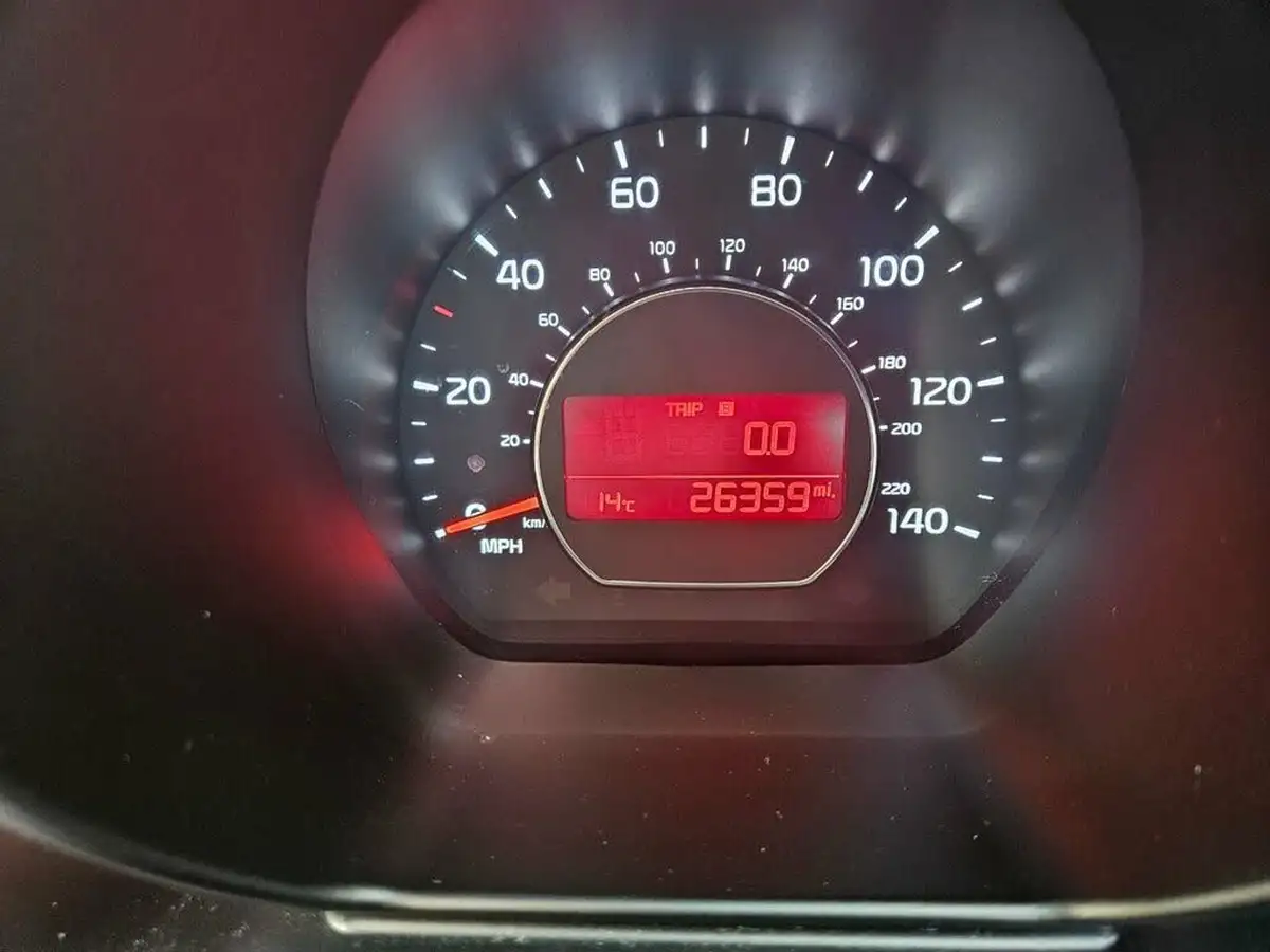 2014-kia-soul-16-connect-plus-big-9