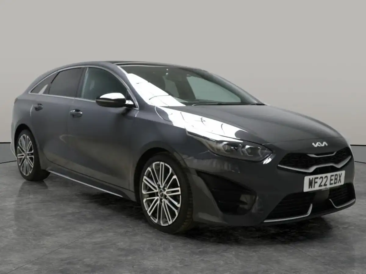 2022-kia-pro-ceed-15-t-gdi-gt-line-s-big-10