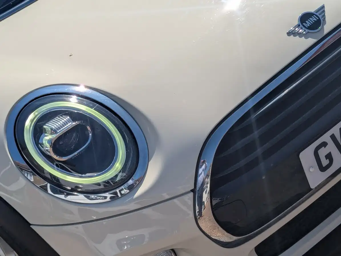 2018-mini-cooper-15-cooper-classic-ss-hatchback-5d-big-38