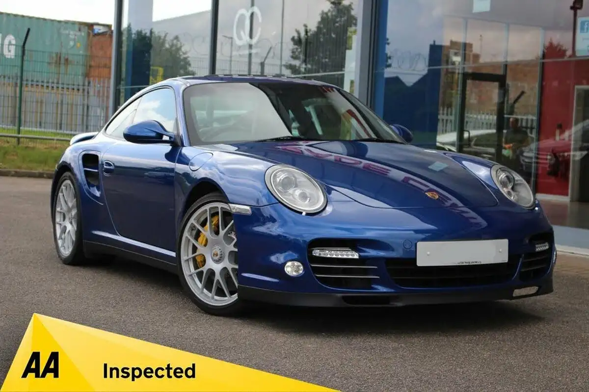 2010-porsche-911-38-turbo-s-coupe-big-0