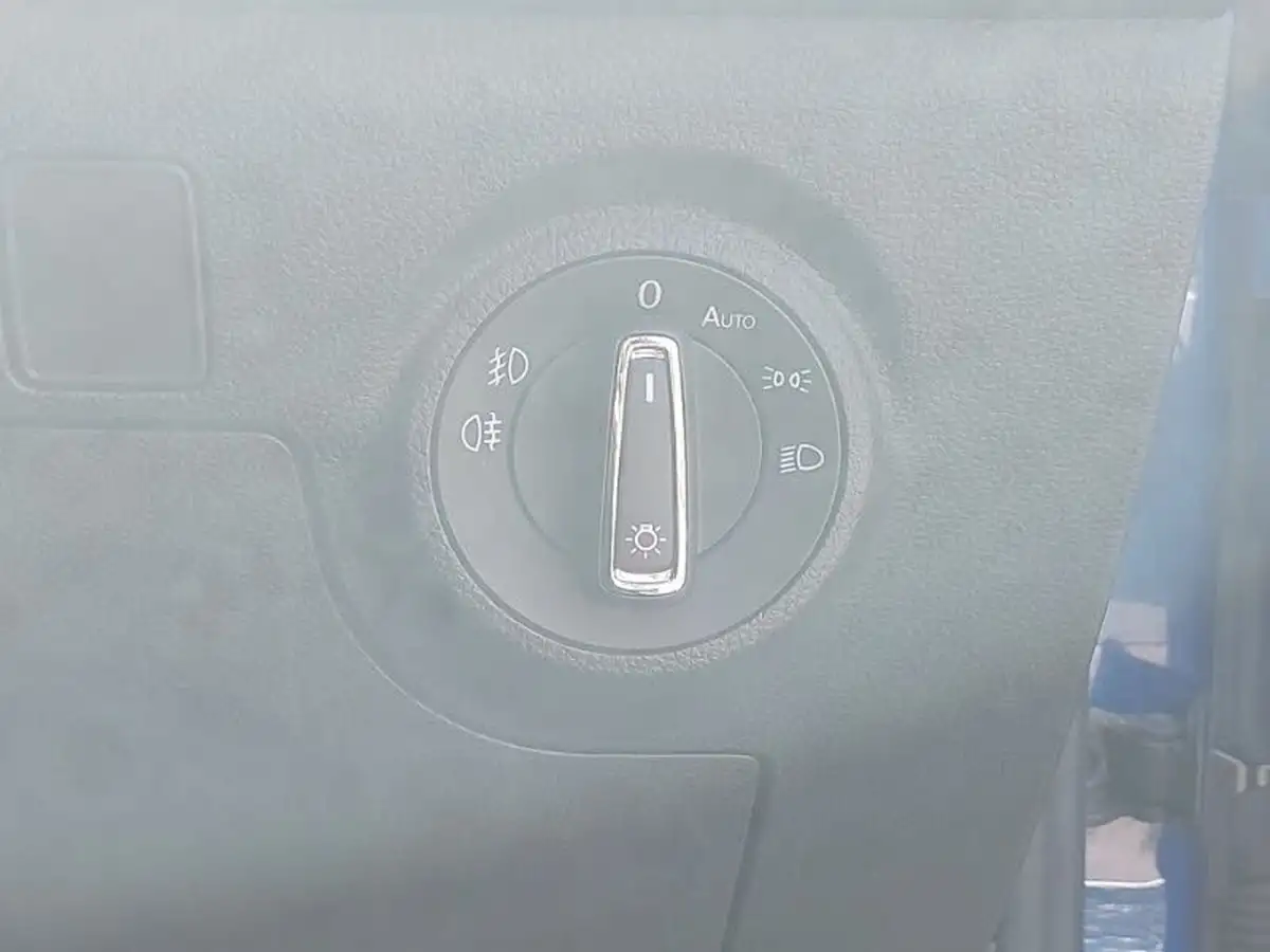 2019-seat-ibiza-10-mpi-fr-big-16