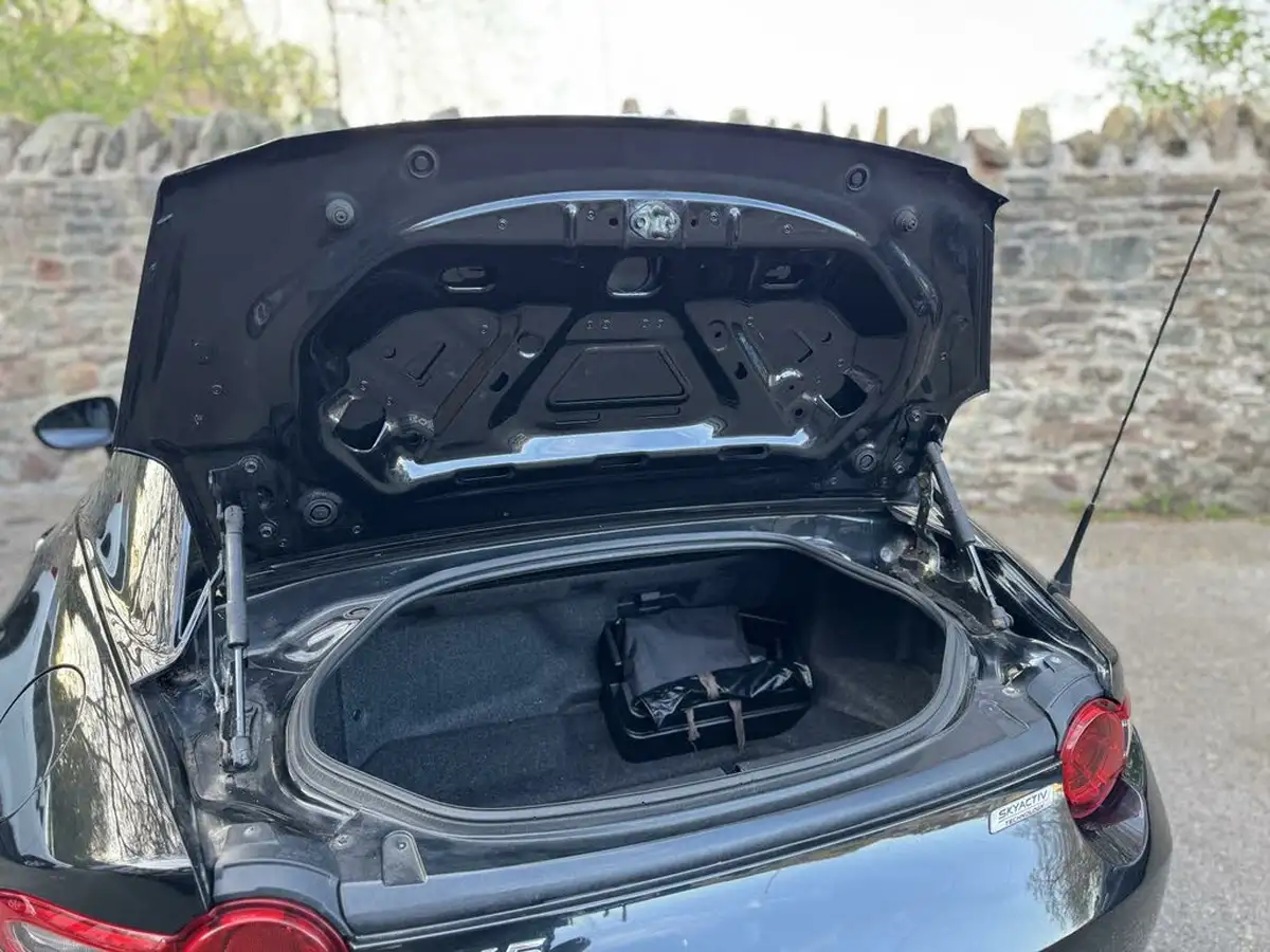2019-mazda-mx-5-15-sport-nav-nappa-leather-rf-big-43