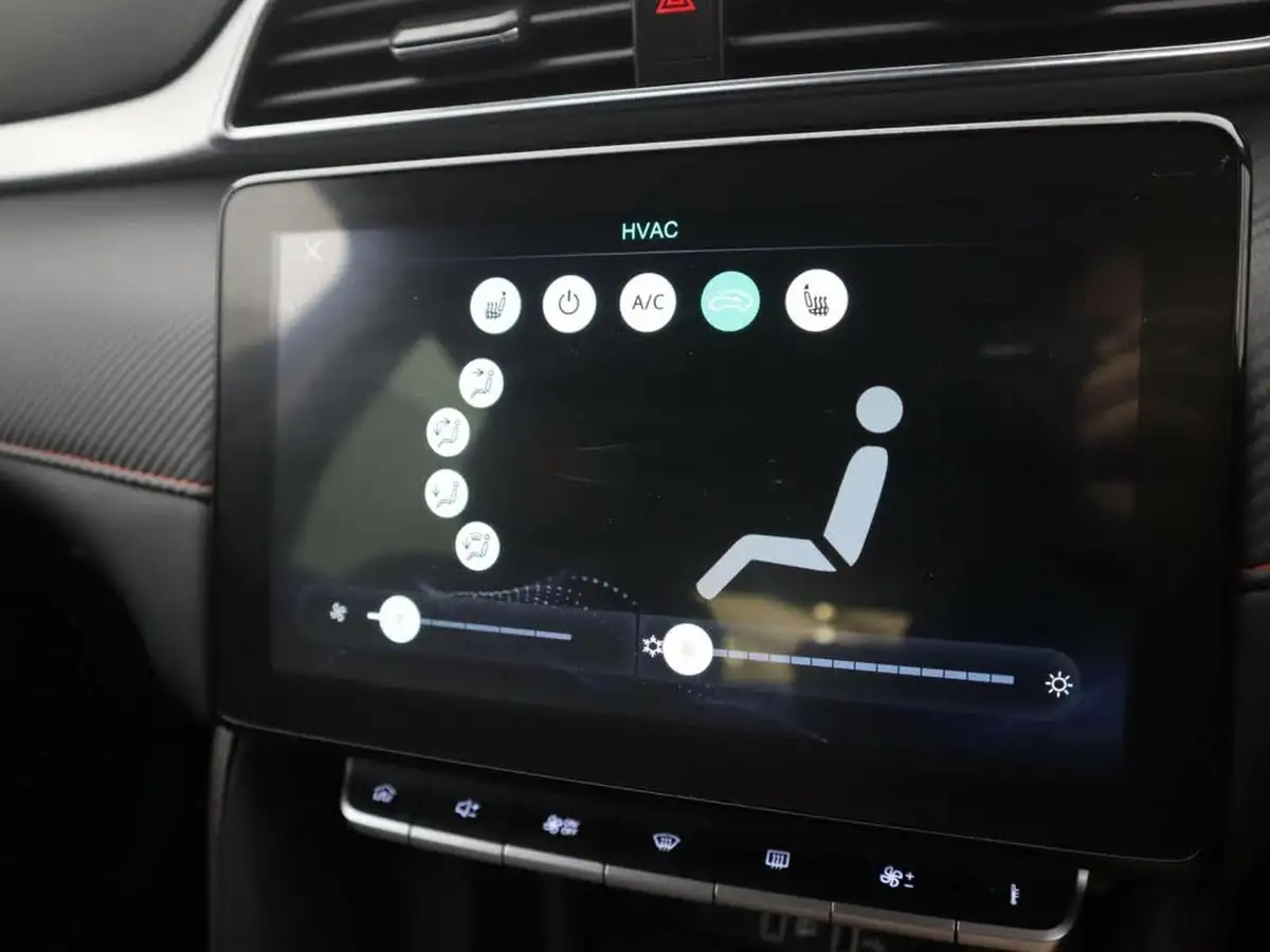 2024-mg-zs-suv-15-vti-tech-exclusive-big-22