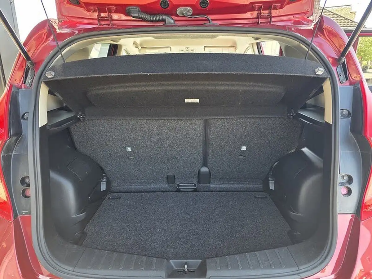 2017-nissan-note-12-acenta-premium-big-17