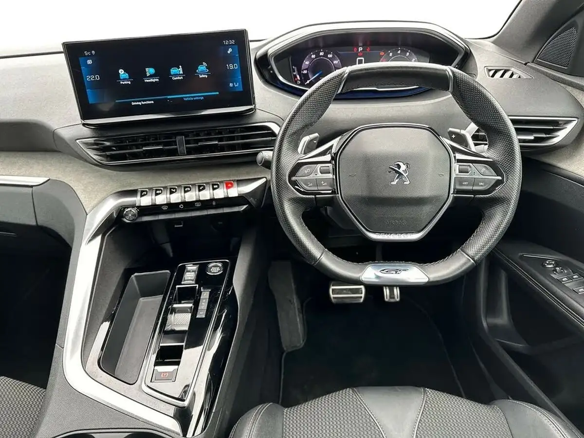 2023-peugeot-3008-suv-12-puretech-gt-130bhp-ss-eat8-big-14