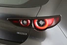 2022-mazda-mazda3-20-se-l-lux-122ps-hatchback-5d-small-9