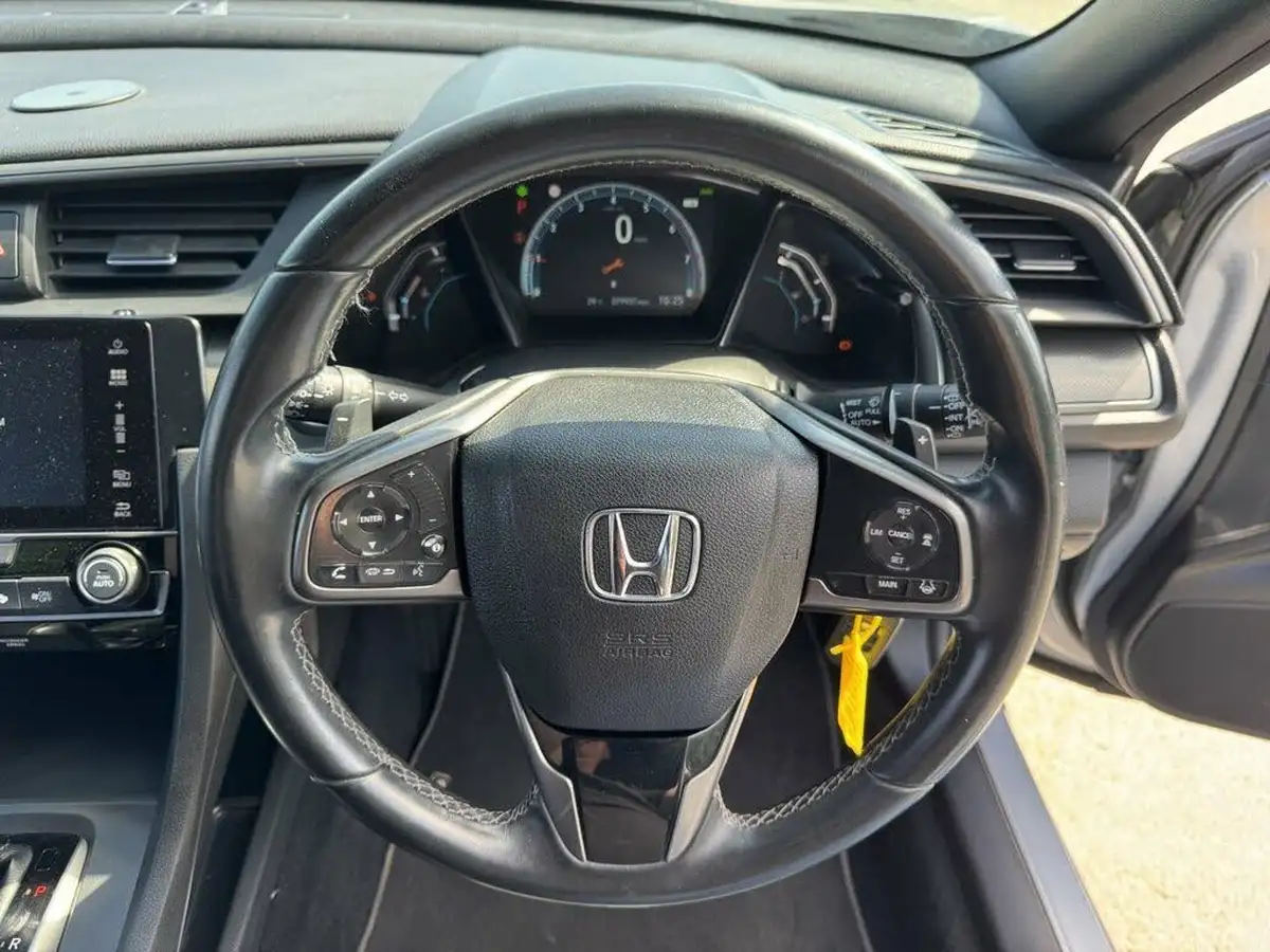 2017-honda-civic-10-vtec-turbo-sr-cvt-big-45