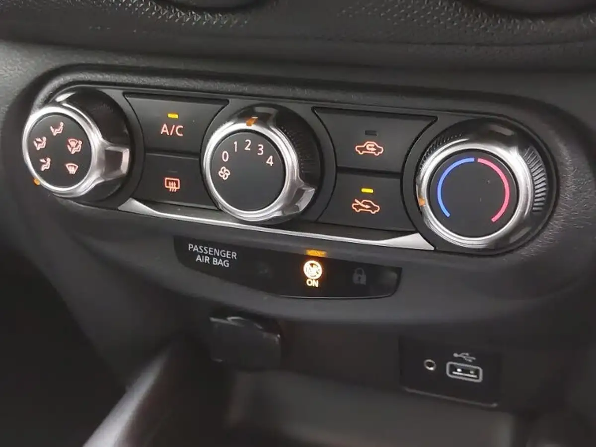 2022-nissan-juke-10-dig-t-acenta-big-12