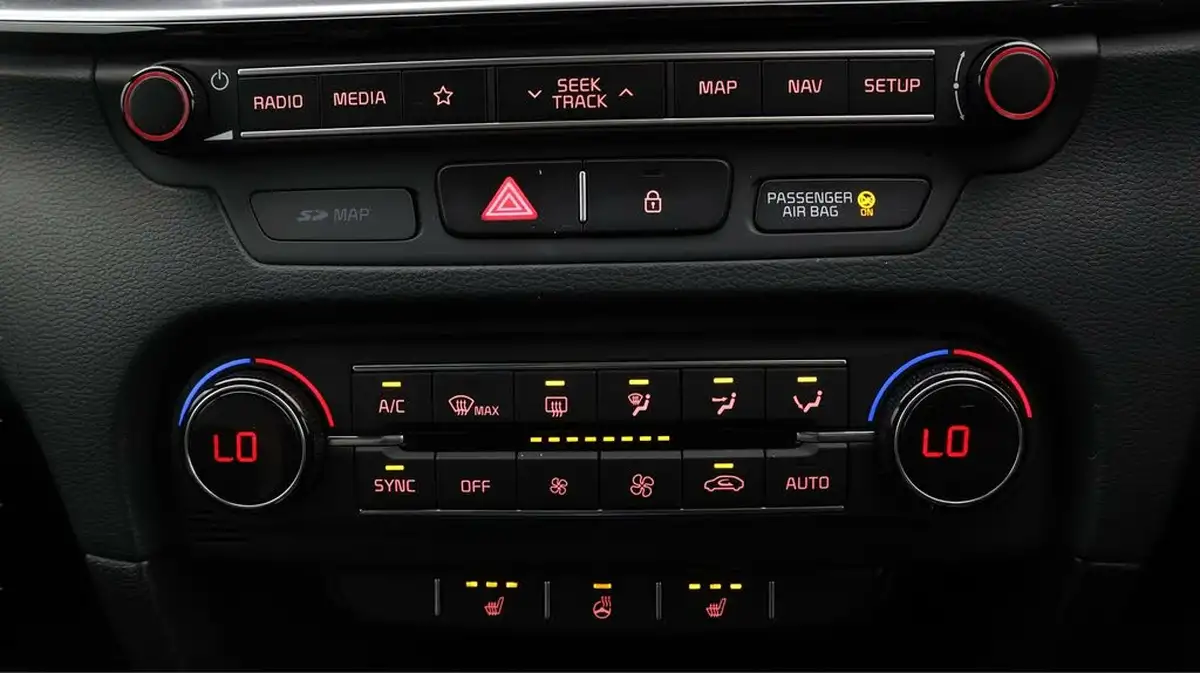 2019-kia-ceed-16crdi-gt-line-big-11