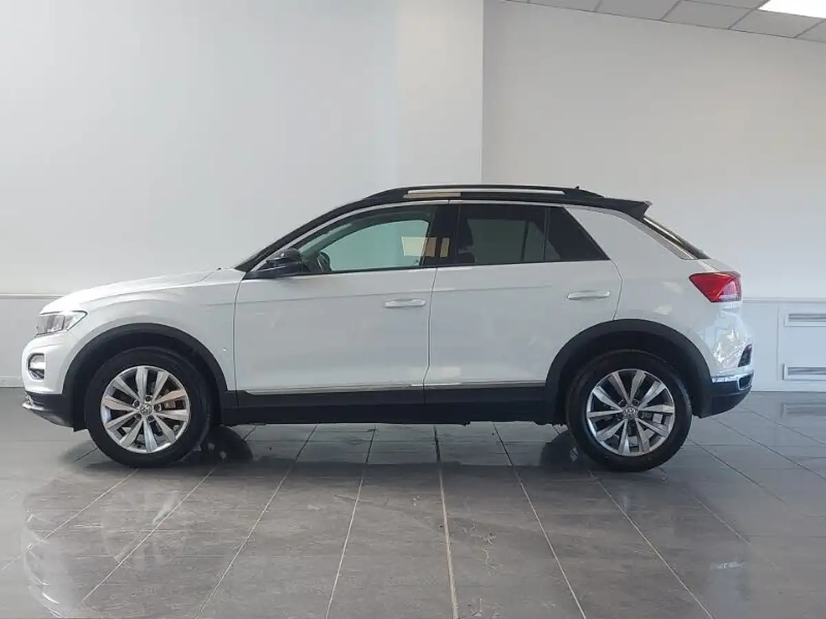 2020-volkswagen-t-roc-10-tsi-design-115ps-hatchback-5d-big-3