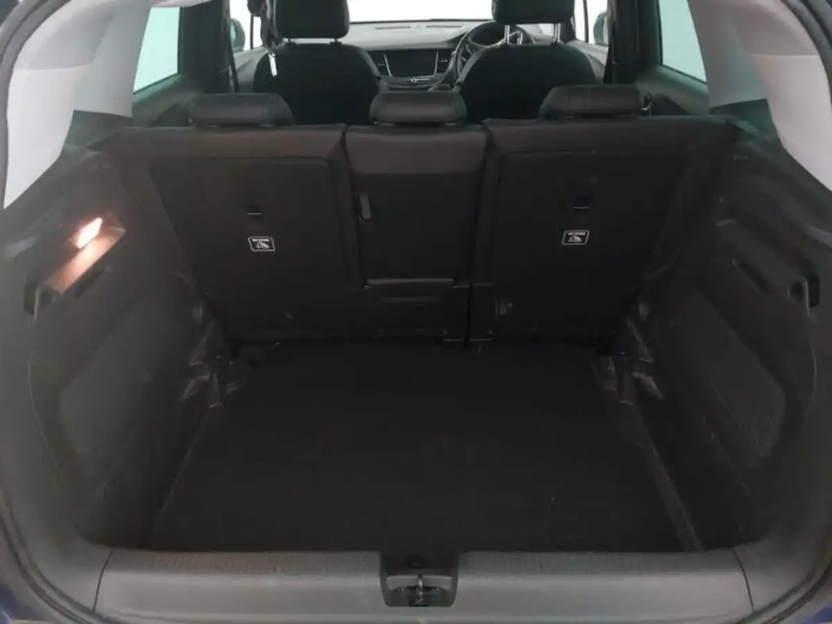 2023-vauxhall-crossland-12-ultimate-110ps-big-7
