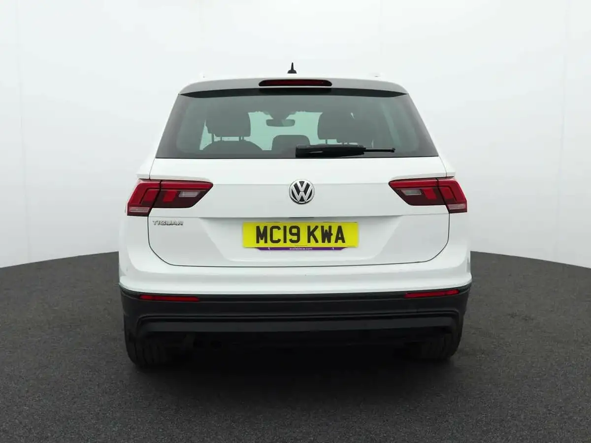 2019-volkswagen-tiguan-15-tsi-se-navigation-130ps-big-3