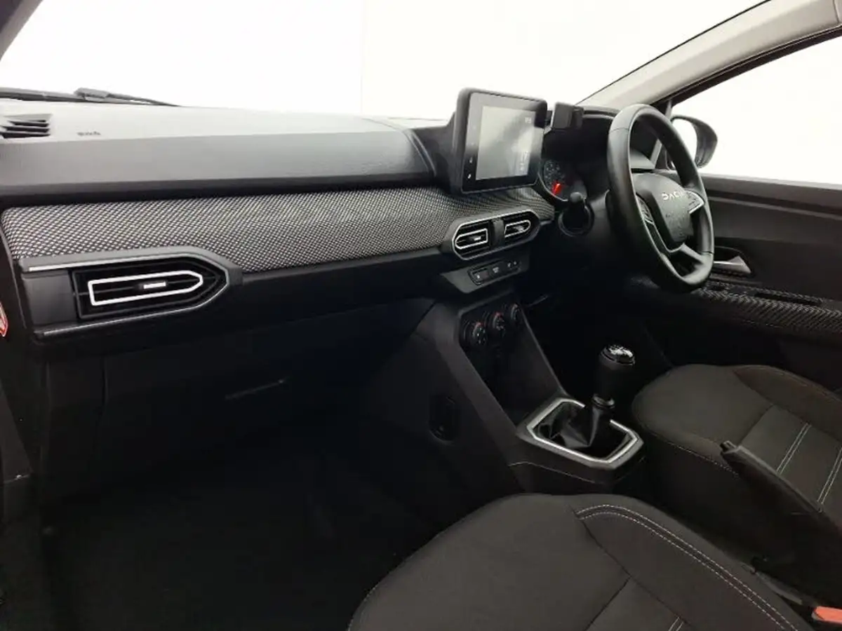 2023-dacia-sandero-10-tce-expression-90bhp-big-4