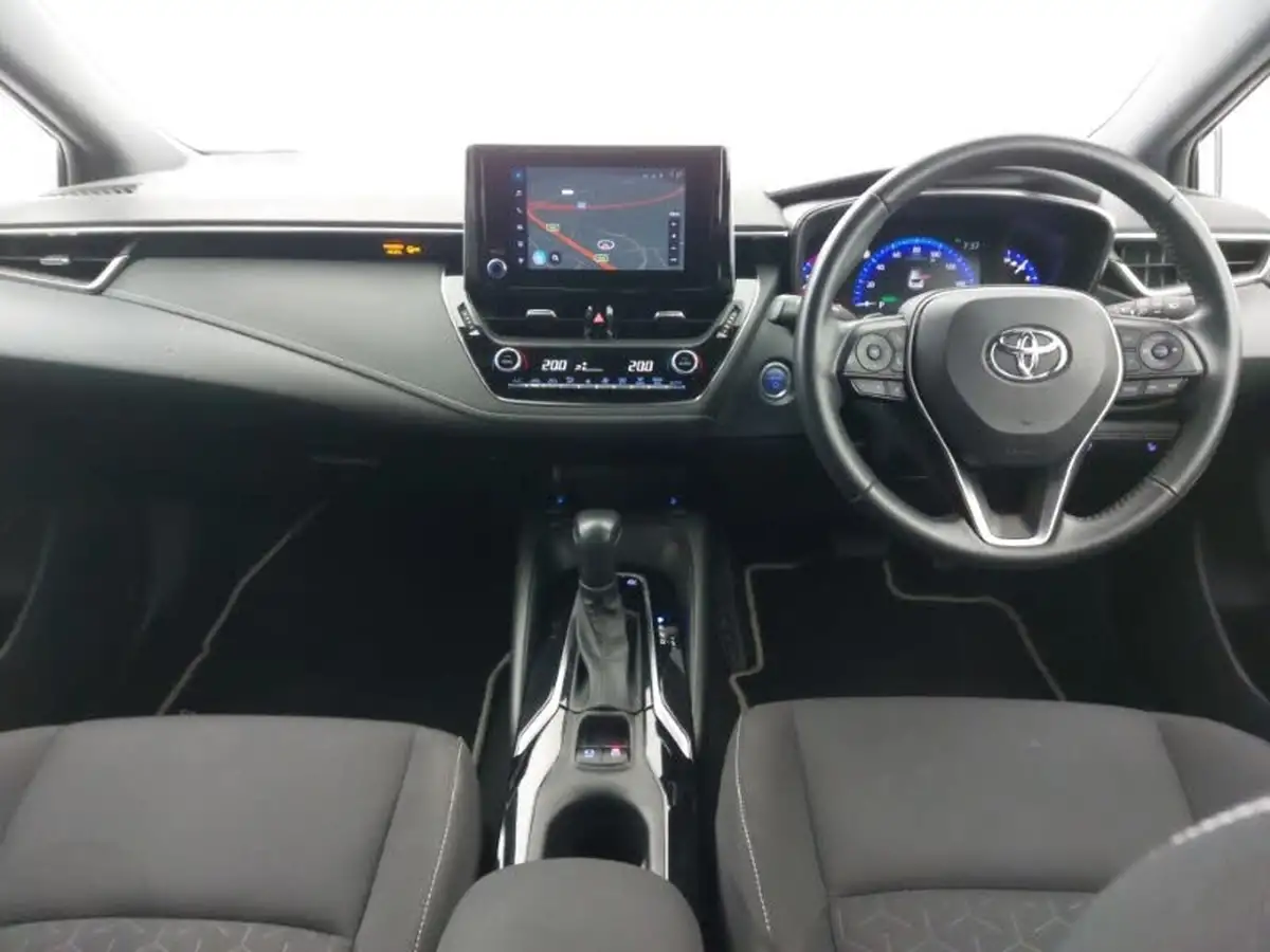 2022-toyota-corolla-20-vvt-i-icon-tech-hatchback-big-2