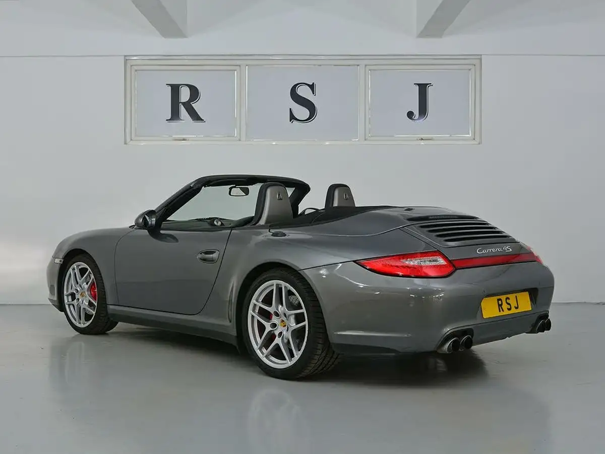 2010-porsche-911-38-carrera-4-s-cabriolet-pdk-big-4