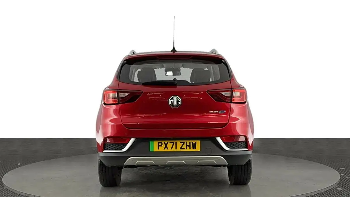 2021-mg-zs-suv-e-exclusive-ev-big-4