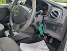 2015-dacia-sandero-12-ambiance-small-18