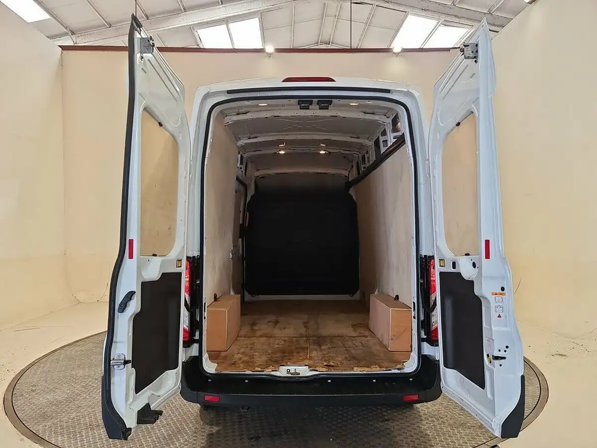 2024-ford-transit-big-22