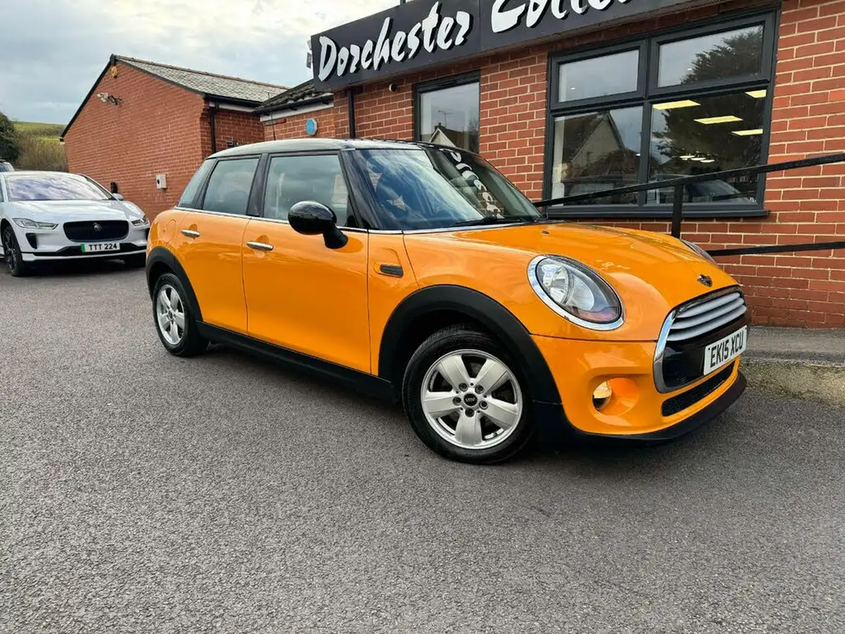 2015-mini-cooper-15-cooper-5d-auto-big-21