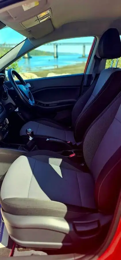 2019-hyundai-i20-12-se-mpi-hatchback-5d-big-14