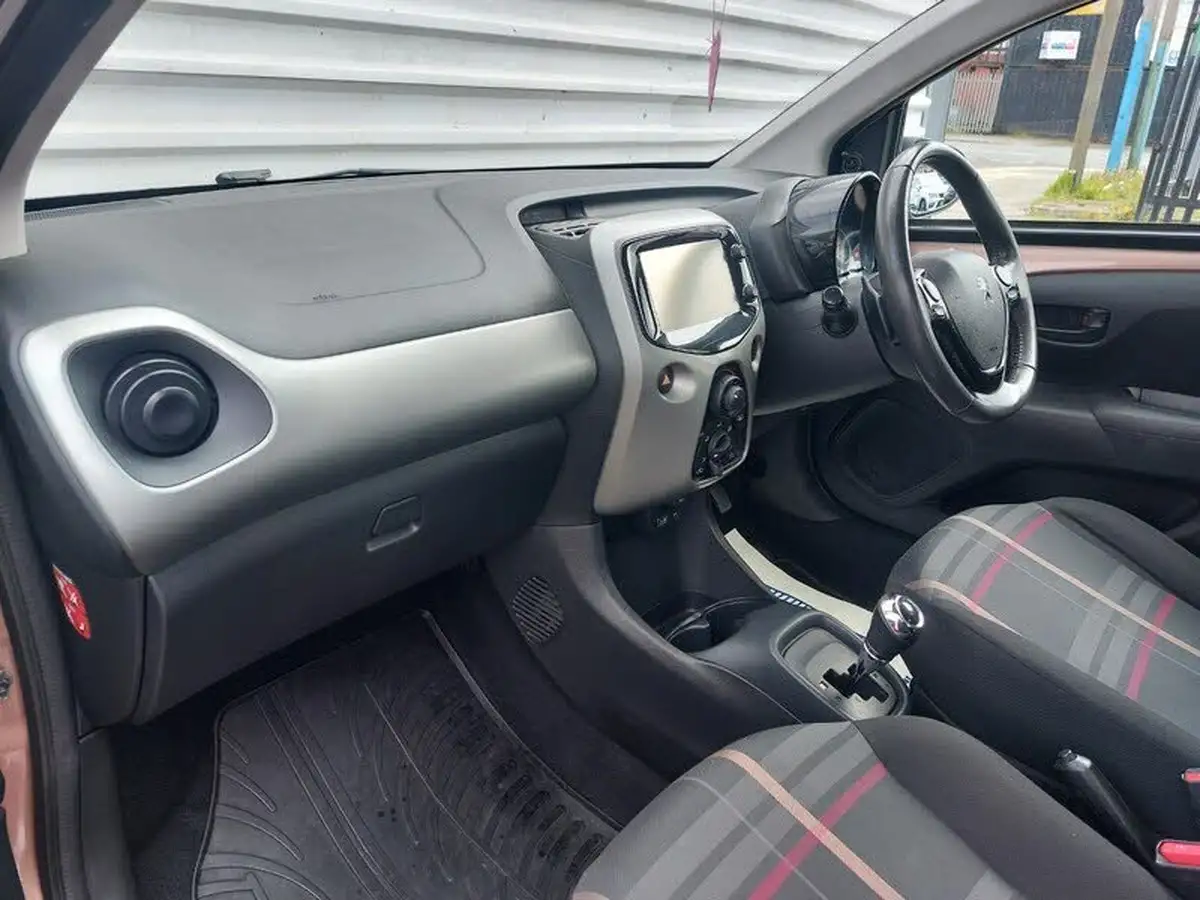 2015-peugeot-108-10-active-hatchback-5d-2-tronic-big-11