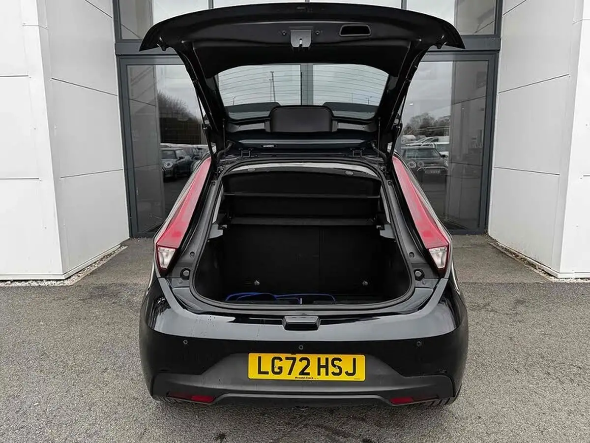 2022-mg-mg3-15-vti-tech-exclusive-nav-big-16