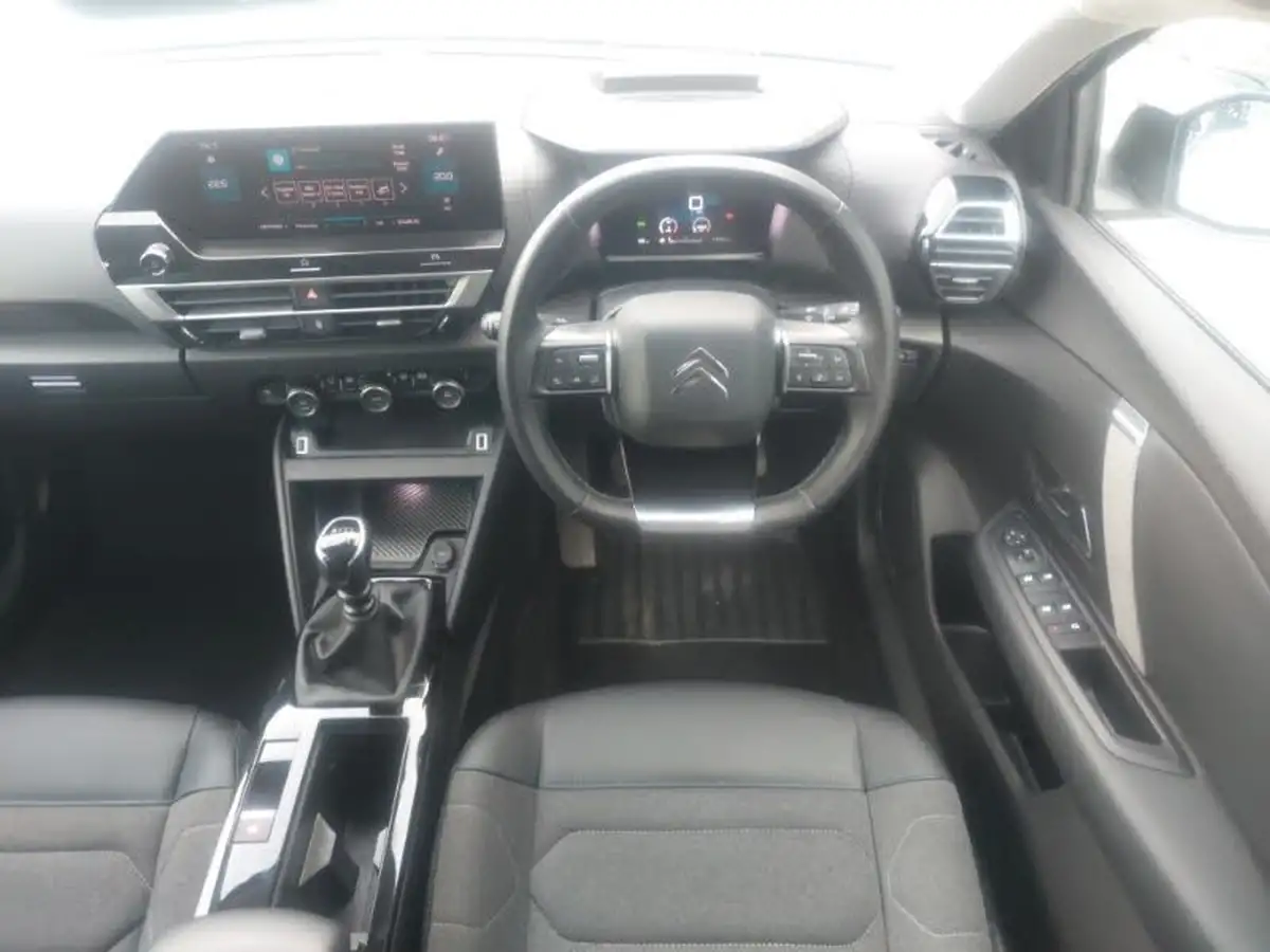 2022-citroen-c4-12-puretech-shine-130ps-big-6