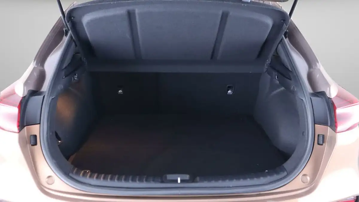 2021-kia-xceed-15-t-gdi-3-big-17