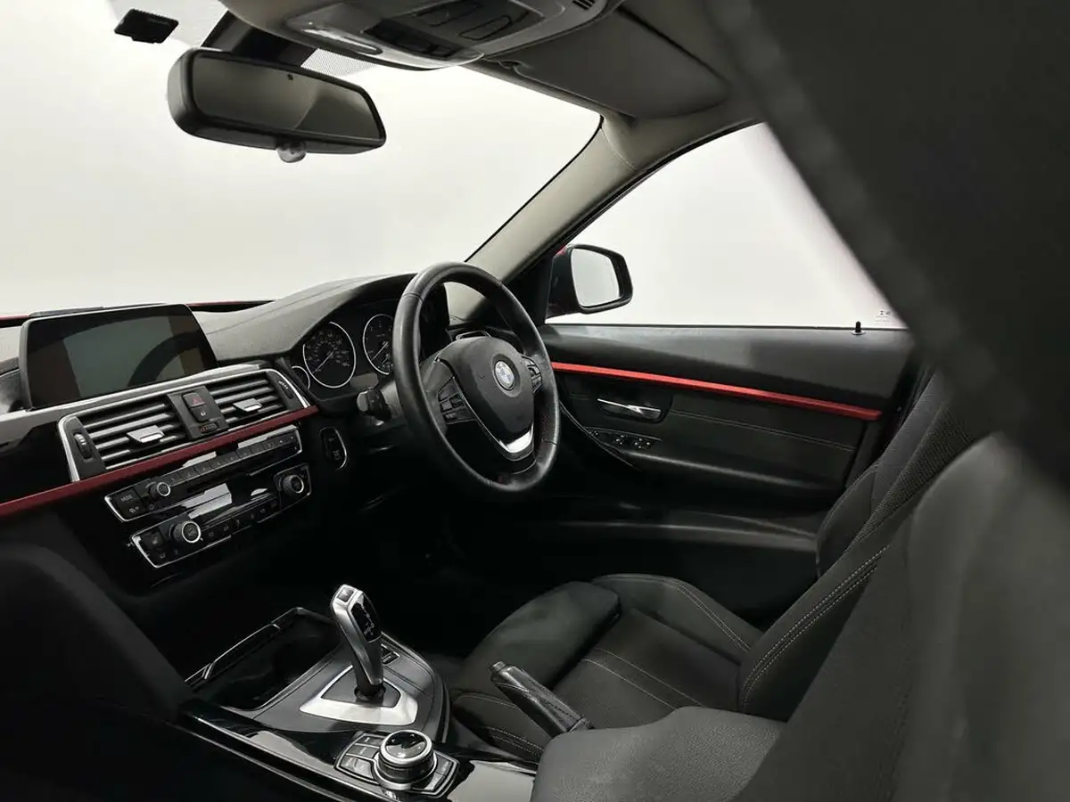2017-bmw-3-series-20td-318d-sport-touring-5d-auto-big-26