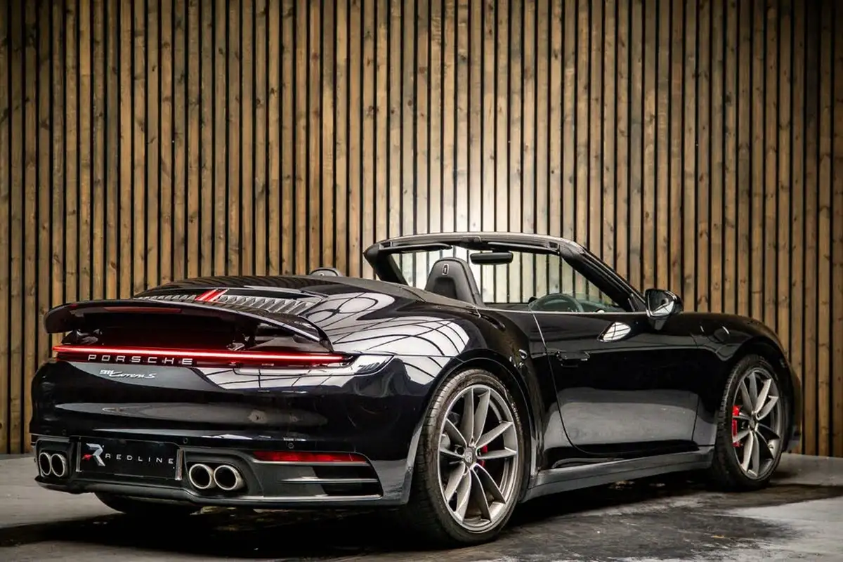 2022-porsche-911-30-carrera-s-cabriolet-pdk-big-2