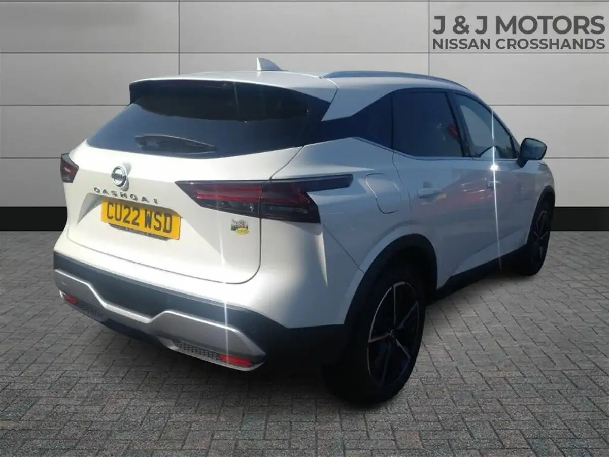 2022-nissan-qashqai-13-dig-t-tekna-140ps-mild-hybrid-big-3