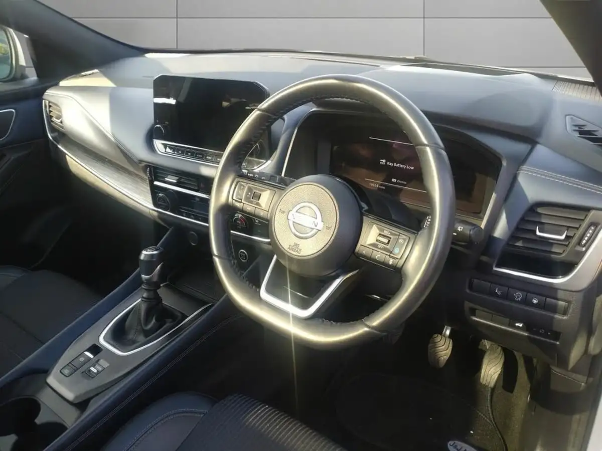 2022-nissan-qashqai-13-dig-t-tekna-140ps-mild-hybrid-big-27