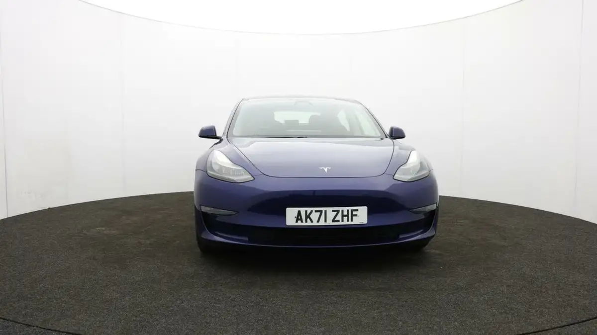 2021-tesla-model-3-e-long-range-awd-big-54