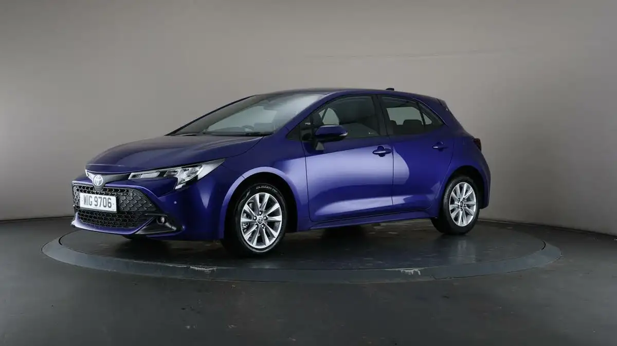 2023-toyota-corolla-18-vvt-i-icon-138bhp-hatchback-5d-big-43