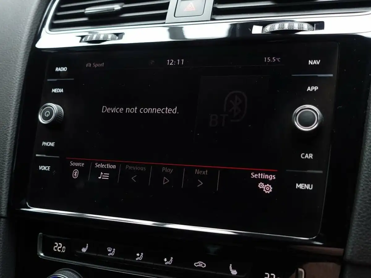 2019-volkswagen-golf-20-tsi-gti-performance-5d-big-23