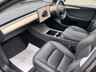 2022-tesla-model-y-e-long-range-small-8