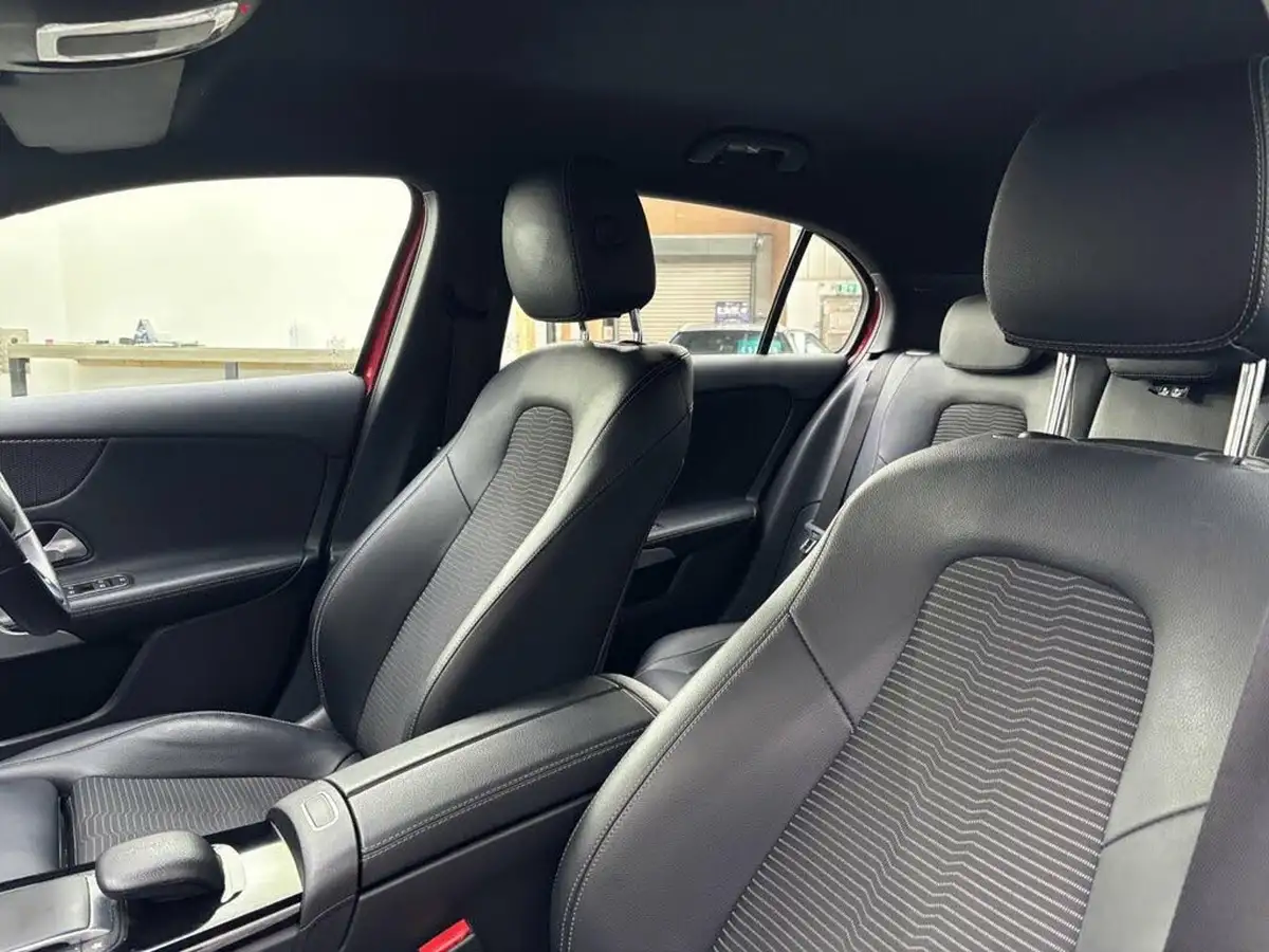 2021-mercedes-benz-a-class-big-15