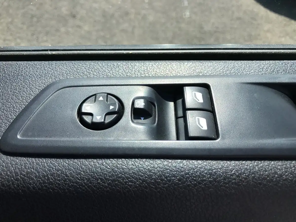 2023-vauxhall-vivaro-life-e-ultimate-l-big-29