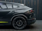 2022-lamborghini-urus-40-no-trim-small-19
