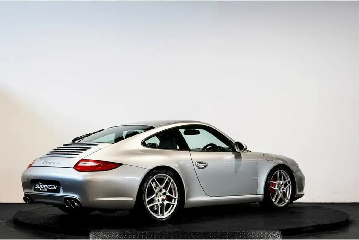 2009-porsche-911-big-3