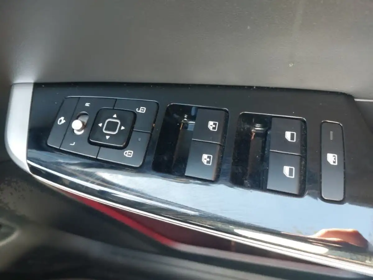 2024-kia-ev6-e-gt-line-225bhp-774kwh-lithium-ion-big-12