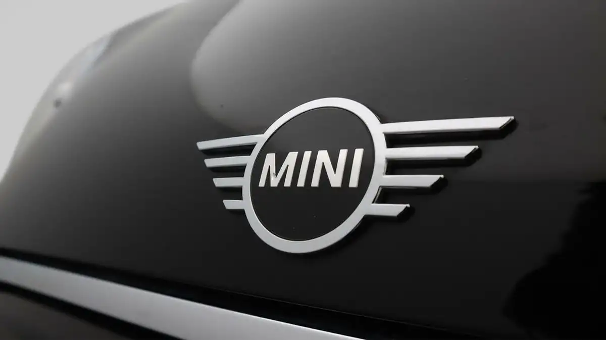 2020-mini-countryman-15-cooper-classic-auto-big-20