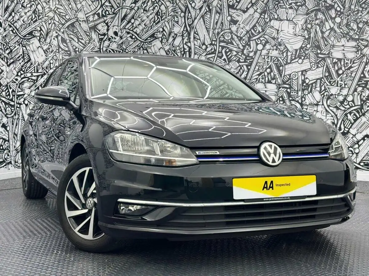 2019-volkswagen-golf-15-tsi-match-130ps-hatchback-5d-big-3